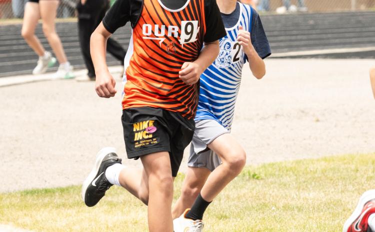 Elliot Barszcz at the trackmeet photo by Silverton School